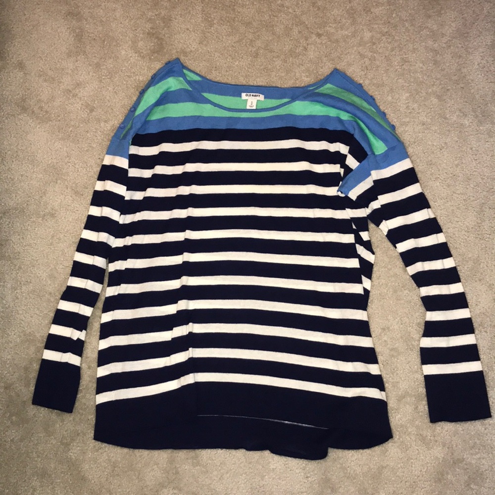 Old Navy patterned sweater